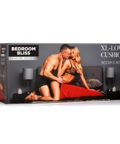 XL Love Cushion - Image 7