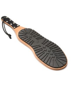 Sole of a shoe with a distinctive tread pattern